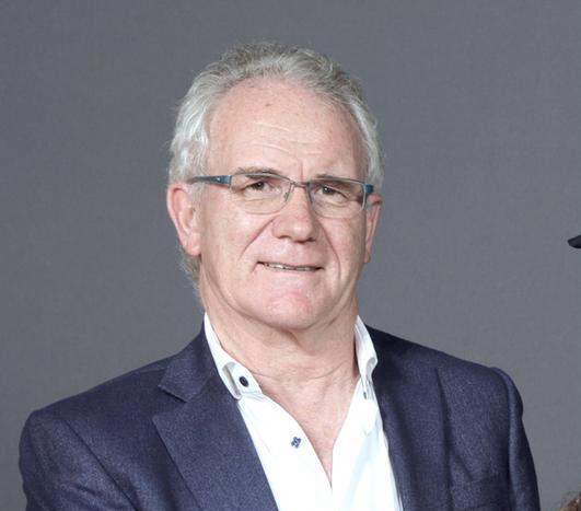 Dr J N de Vos